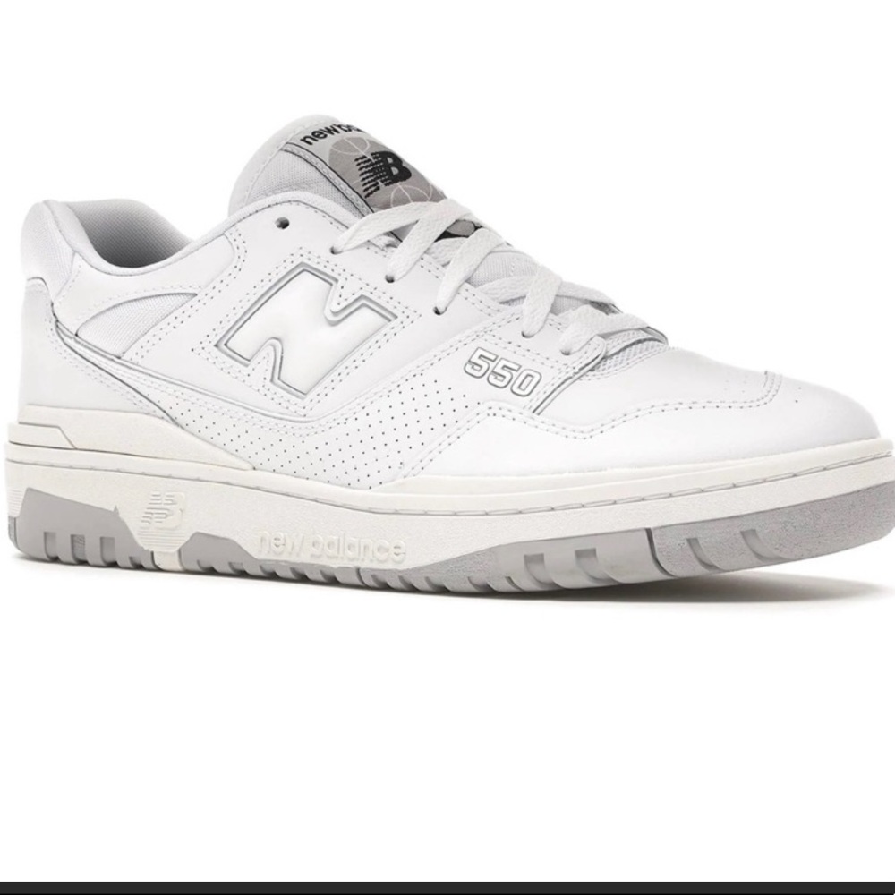 New Balance 550 White and Gray. SIZE 14. Brand new in box.